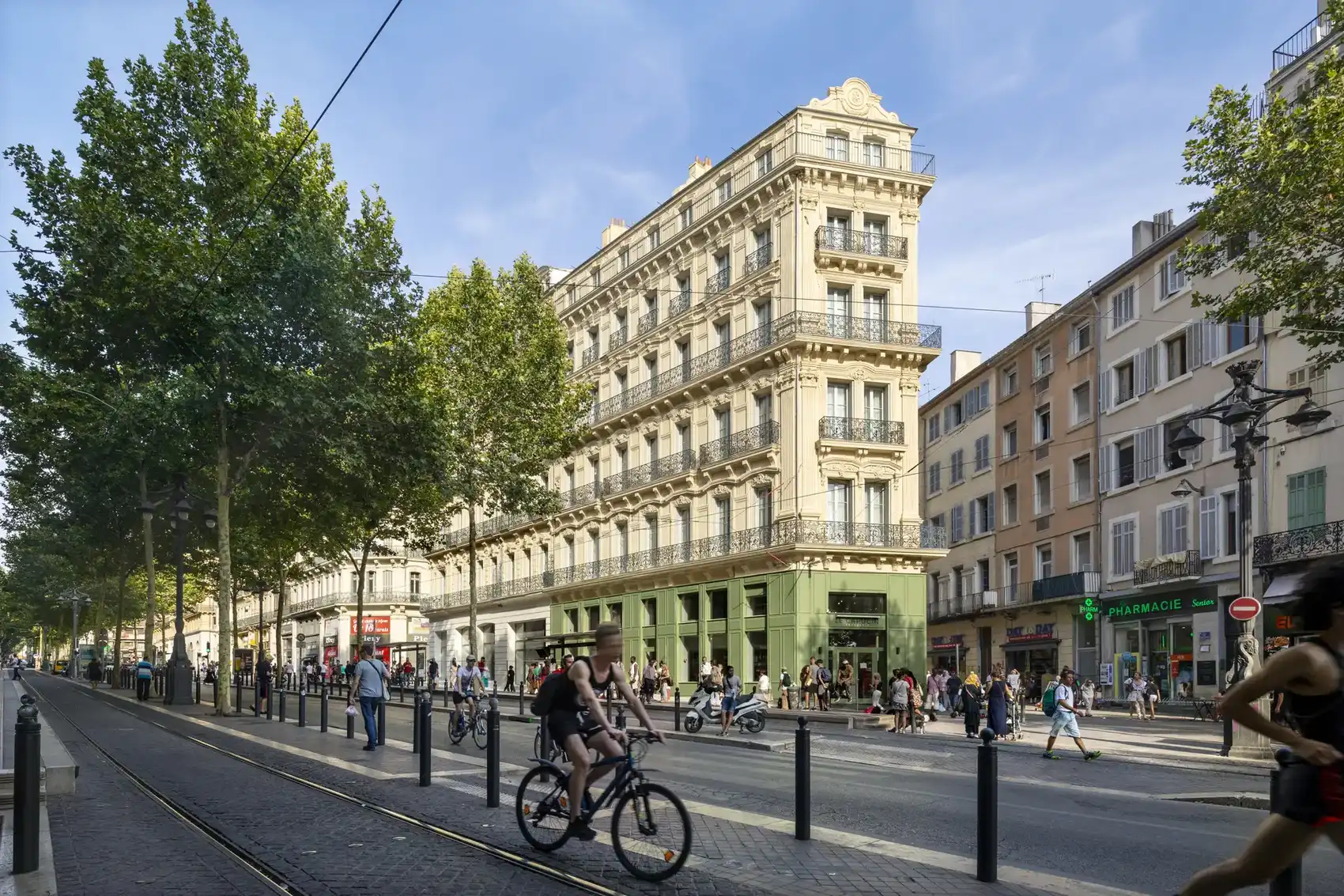 12.15 Mercure Canebière Juillet 2019 ©Gabrielle Voinot (1)_resultat_resultat